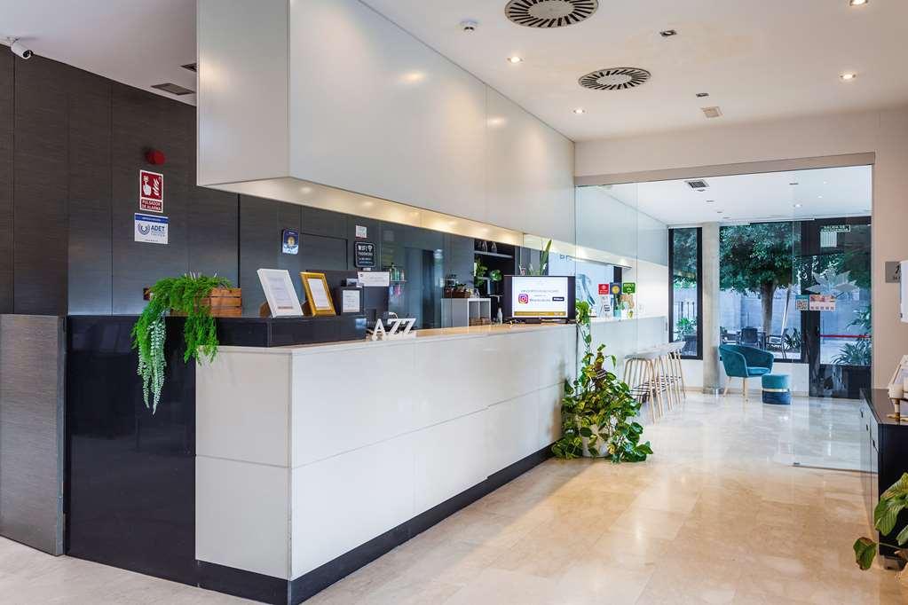 Azz Valencia Tactica Hotel Paterna Interieur foto